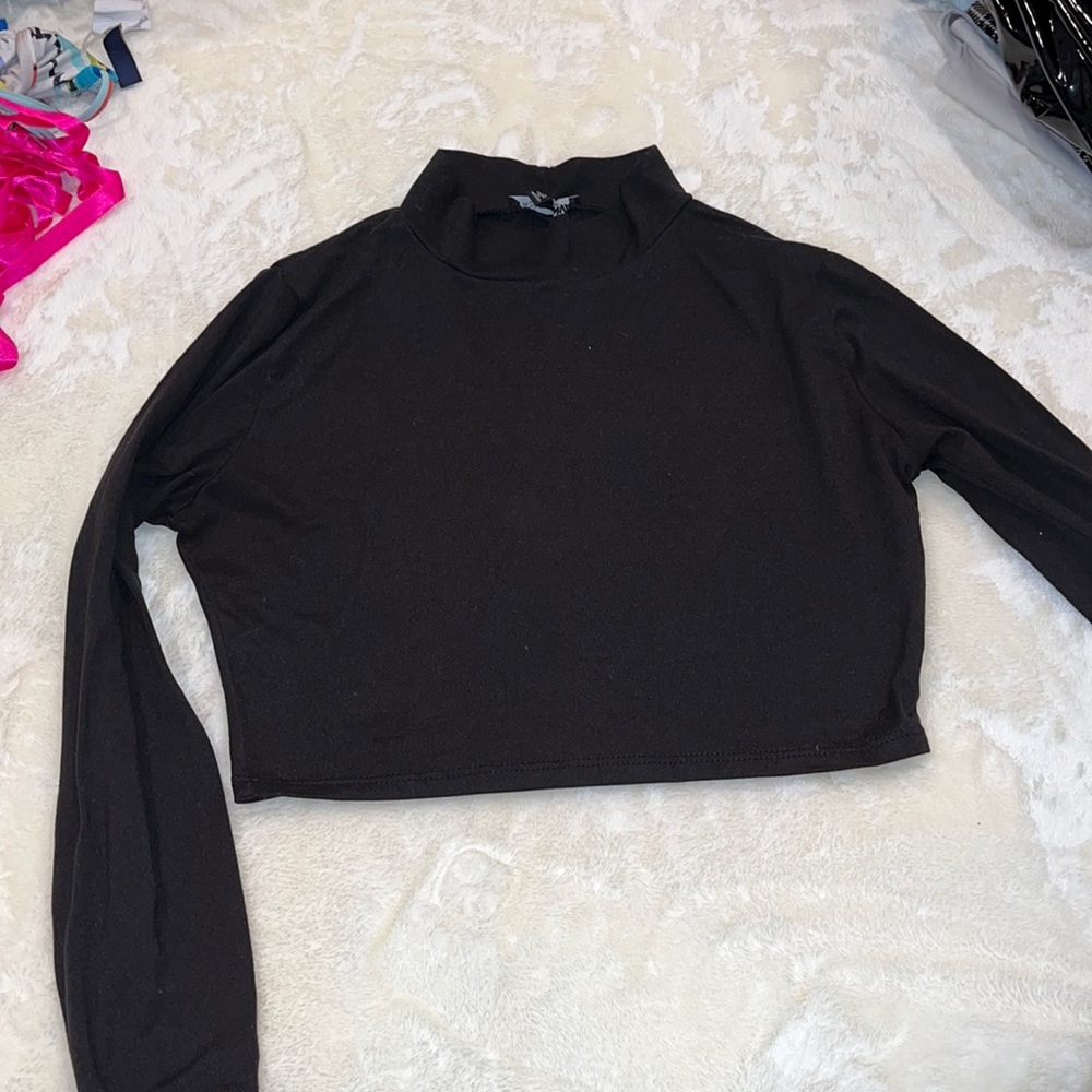 Fashion Nova Black XS crop top